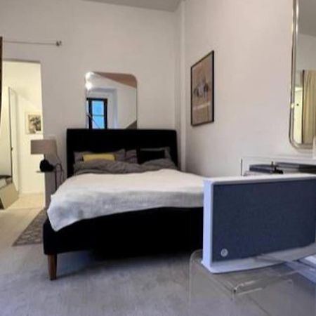 Exclusive Apartement In Historic Center Linz Exterior photo